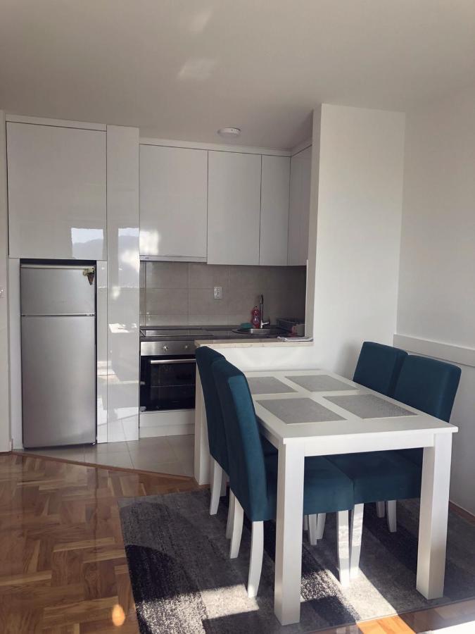 Apartman Victoria Lukavica 외부 사진